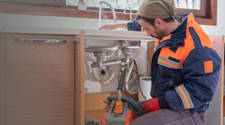 Local annual plumbing maintenance in Powhatan, LA